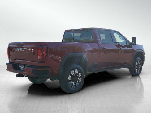 Used 2023 GMC Sierra 2500 AT4 w/ AT4 Preferred Package AWD/4WD image 5