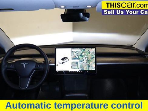 Used 2022 Tesla Model 3 Long Range image 16