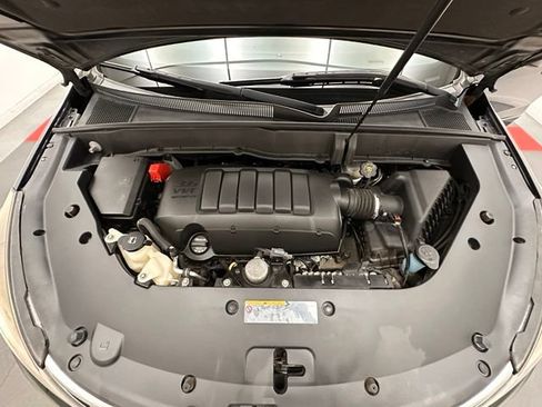 Used 2016 Chevrolet Traverse LTZ FWD image 23