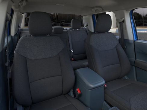 New 2025 Ford Maverick XL image 10