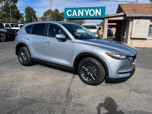 Used 2019 MAZDA CX-5 Touring image 2