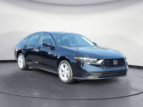 New 2026 Honda Accord LX image 2