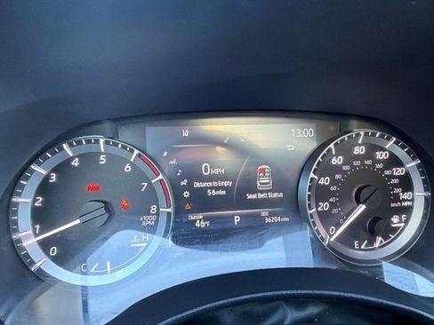 Used 2023 Toyota Highlander XLE image 36