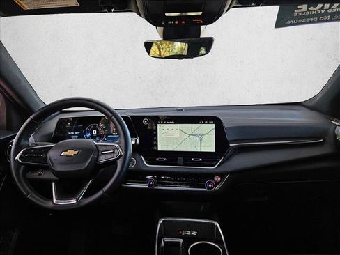 Used 2025 Chevrolet Equinox LT w/ Convenience Package II FWD image 15