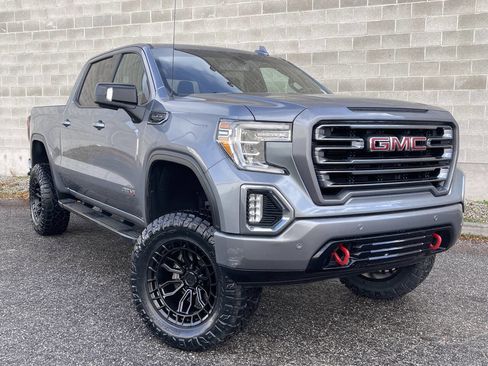 Used 2019 GMC Sierra 1500 AT4 image 1