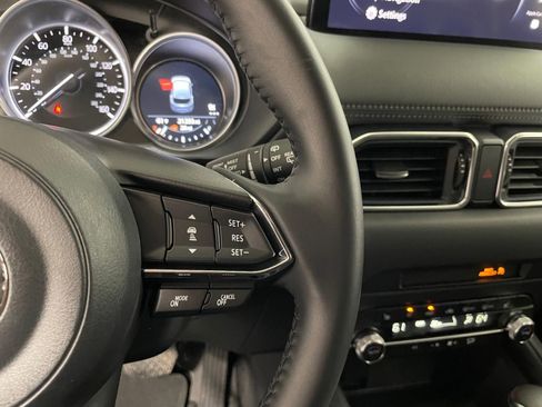 Certified 2025 MAZDA CX-5 AWD 2.5 S w/ Select Package image 22