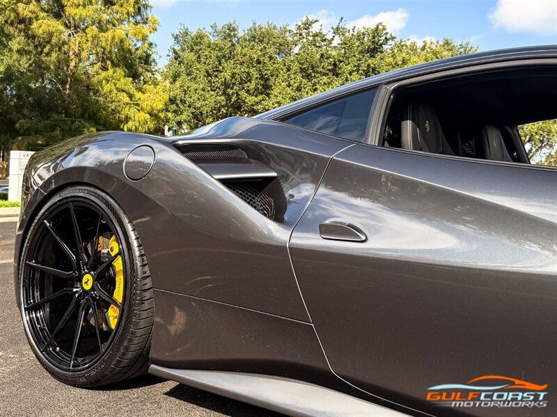 Used 2017 Ferrari 488 GTB RWD image 64