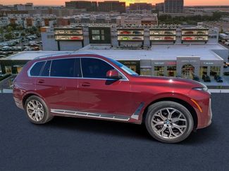 Used 2025 BMW X7 xDrive40i video 1