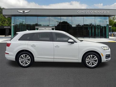 Used 2019 Audi Q7 3.0T Premium Plus image 8