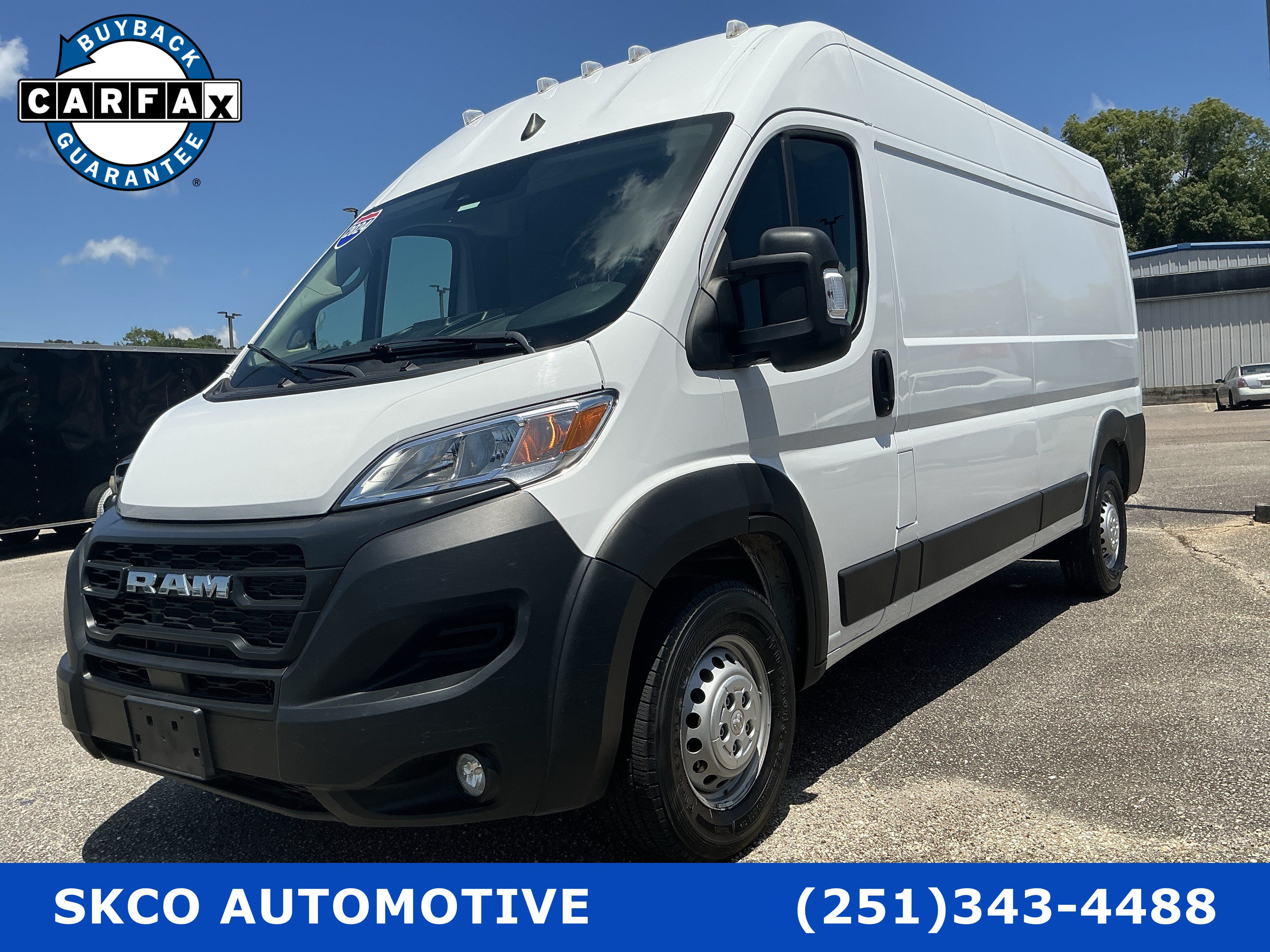 Used 2024 RAM ProMaster 2500 w/ Convenience Group FWD image 1