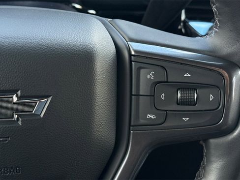 Certified 2025 Chevrolet Silverado 2500 ZR2 w/ Technology Package image 29