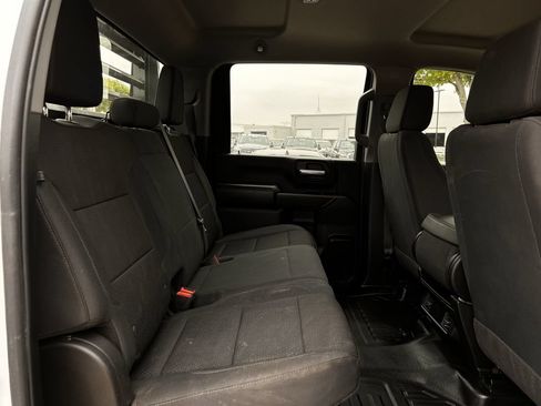 Used 2025 Chevrolet Silverado 3500 W/T AWD/4WD image 28