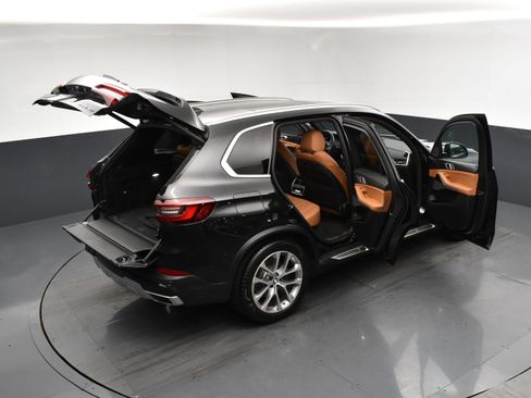 Used 2021 BMW X5 xDrive40i w/ Premium Package AWD/4WD image 26