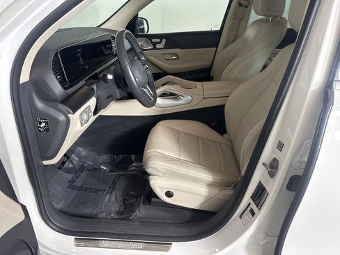 Certified 2020 Mercedes-Benz GLE 450 4MATIC image 9