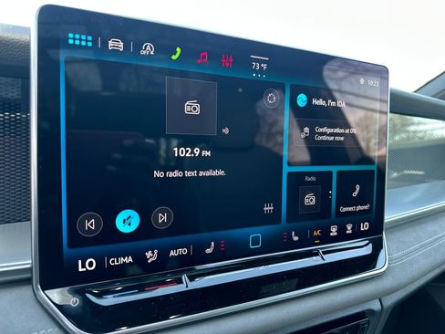 New 2026 Volkswagen Tiguan SE R-Line AWD/4WD image 8