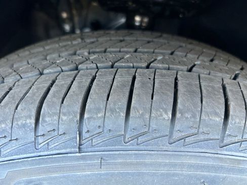 New 2026 Toyota Sienna Platinum AWD/4WD image 29