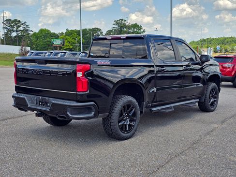 Used 2021 Chevrolet Silverado 1500 LT Trail Boss w/ Convenience Package II AWD/4WD image 8