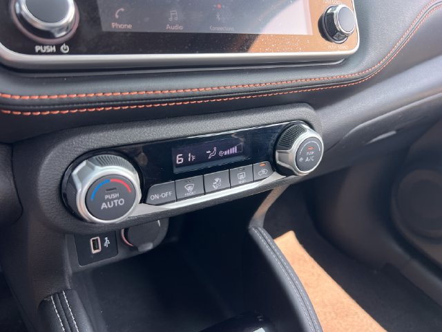 Used 2020 Nissan Kicks SR FWD image 20