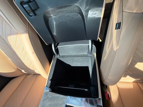 Used 2025 Cadillac Escalade IQ Sport 2 AWD/4WD image 28