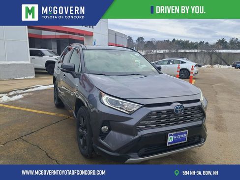 Used 2019 Toyota RAV4 XSE image 6