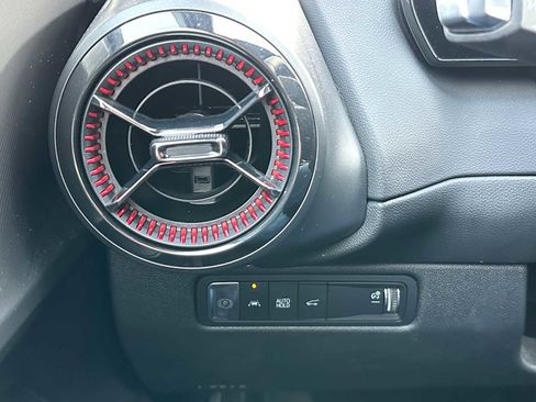 Used 2024 Chevrolet Equinox EV RS image 32