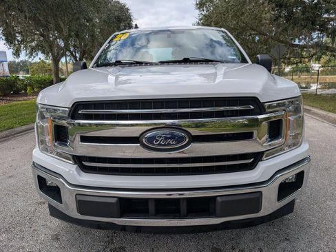 Used 2020 Ford F150 XLT image 2