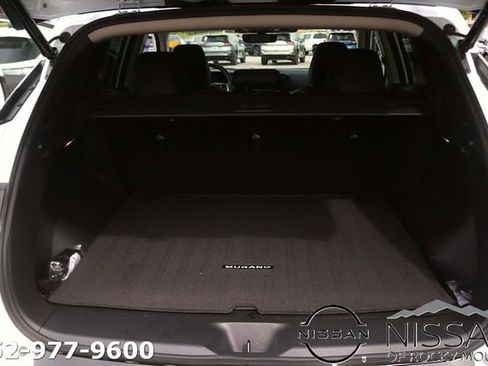 New 2026 Nissan Murano Platinum AWD/4WD image 16