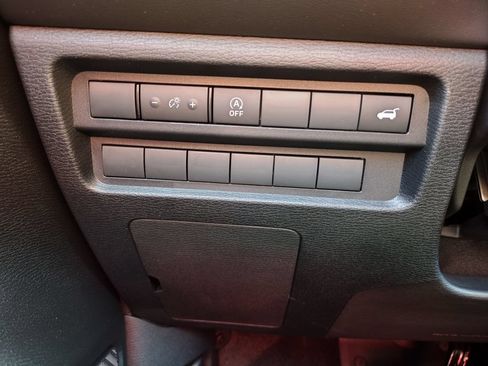 New 2026 Mitsubishi Outlander SE AWD/4WD image 19