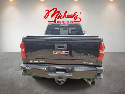 Used 2019 GMC Sierra 2500 Denali AWD/4WD image 6