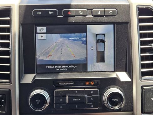 Used 2019 Ford F350 King Ranch w/ King Ranch Ultimate Package AWD/4WD image 16