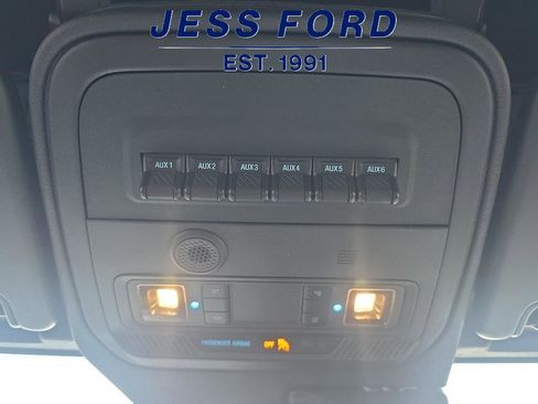 Used 2022 Ford Bronco Wildtrak image 19