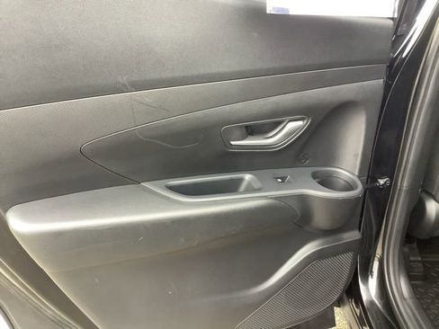 Certified 2025 Hyundai Santa Cruz SE image 19