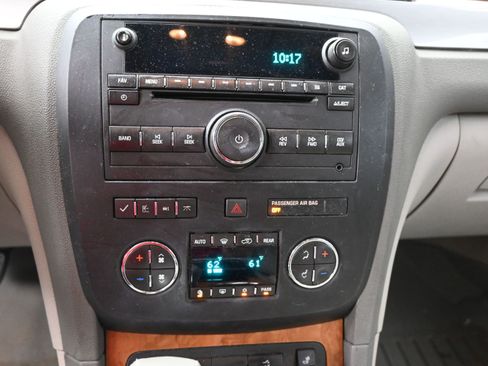 Used 2012 Buick Enclave Leather FWD image 29