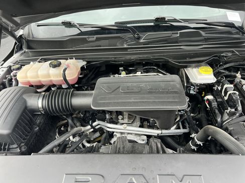 Used 2025 RAM 1500 Big Horn image 35