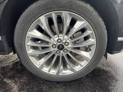 Certified 2024 Ford Edge Titanium w/ Titanium Elite Package AWD/4WD image 5