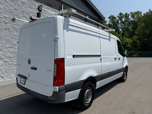 Used 2019 Mercedes-Benz Sprinter 1500 image 9