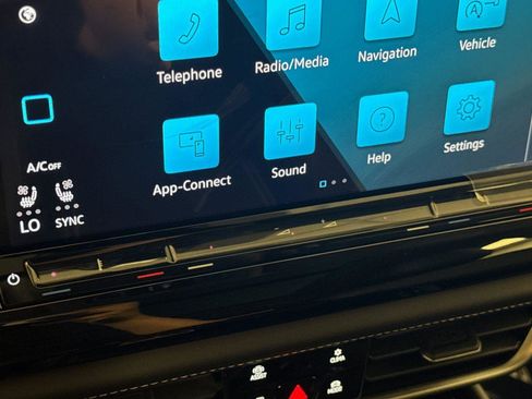 New 2026 Volkswagen Atlas SE image 20