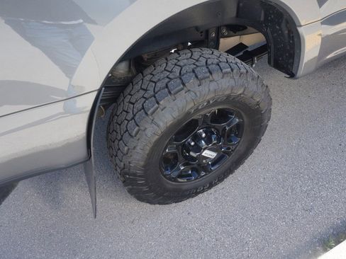 Used 2024 Ford F350 XLT w/ XLT Premium Package AWD/4WD image 5