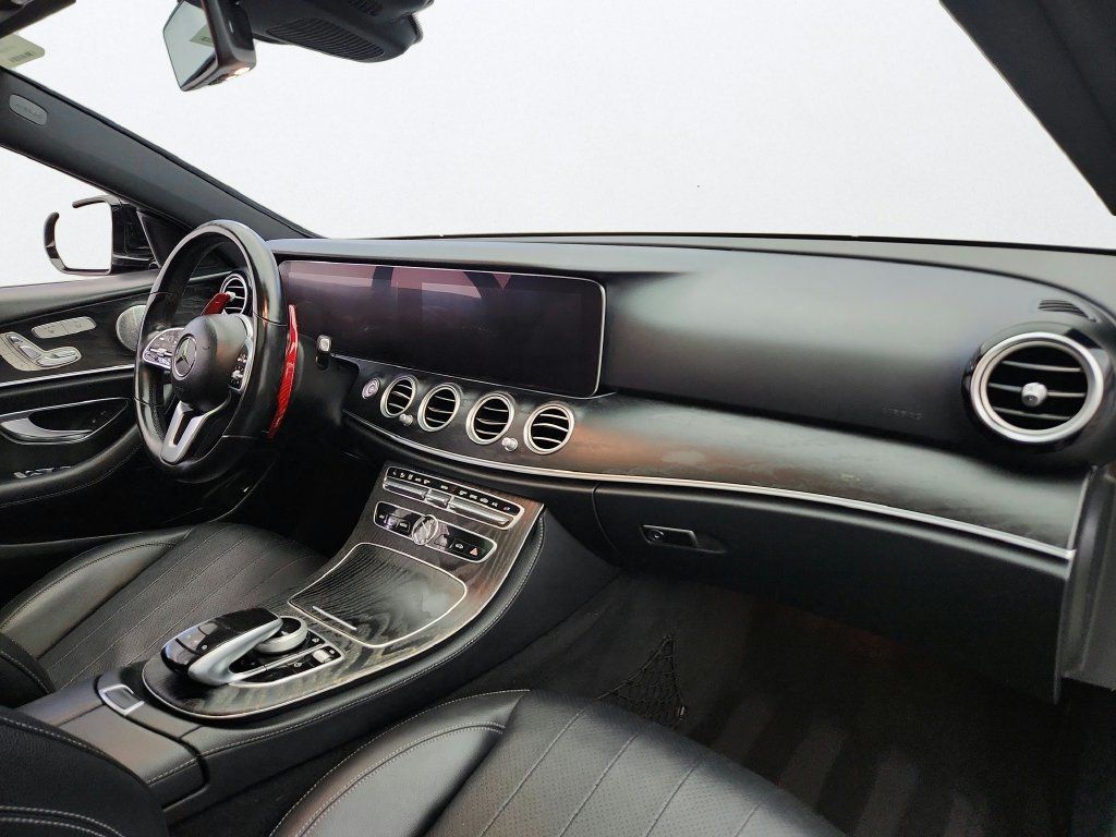 Used 2020 Mercedes-Benz E 350 4MATIC Sedan image 29