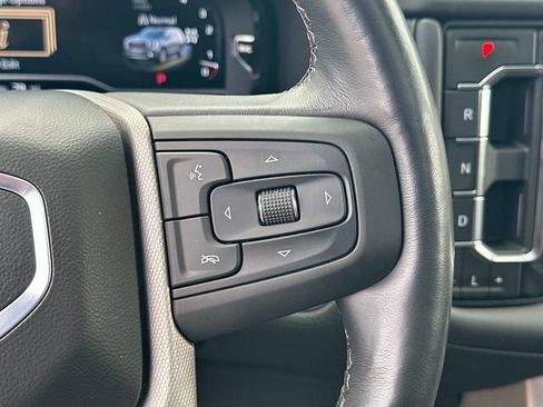 Used 2024 GMC Yukon XL Denali w/ Advanced Technology Package AWD/4WD image 7