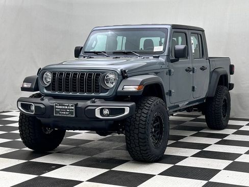 New 2026 Jeep Gladiator Sport AWD/4WD image 4