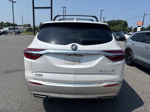Used 2019 Buick Enclave Premium w/ Experience Buick Package AWD/4WD image 7
