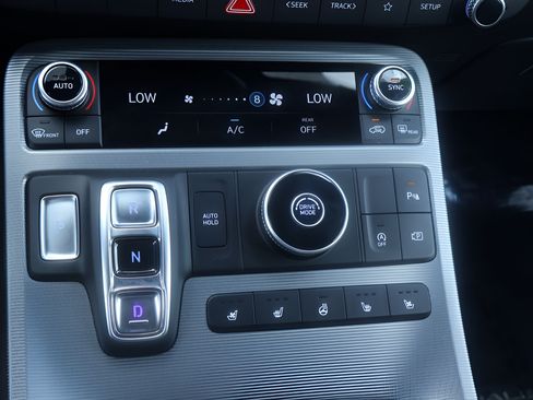 Used 2024 Hyundai Palisade Calligraphy FWD image 26