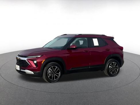 Used 2025 Chevrolet TrailBlazer LT image 8