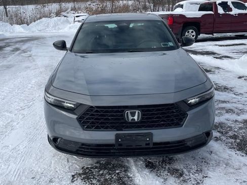 Used 2023 Honda Accord Sport image 17