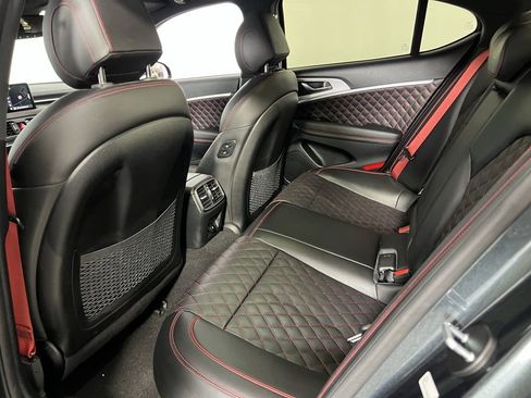 Used 2023 Genesis G70 3.3T w/ Sport Prestige Package image 28