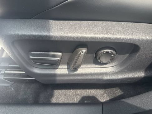 New 2026 Toyota C-HR AWD/4WD image 13