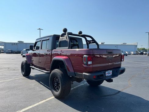 Used 2022 Jeep Gladiator Sport AWD/4WD image 8