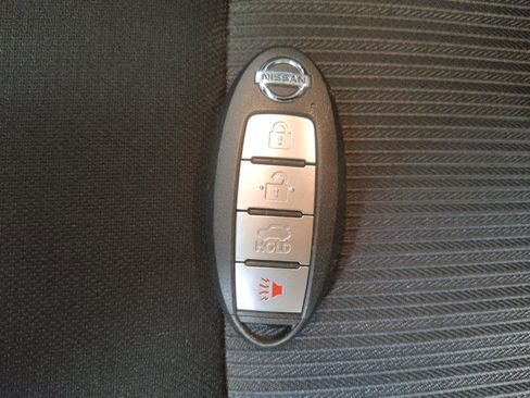 Used 2023 Nissan Sentra SV FWD image 32