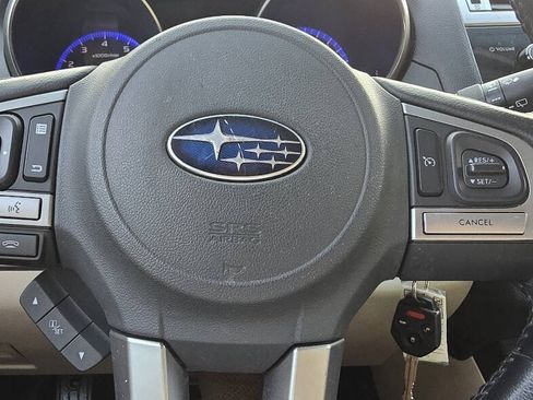 Used 2015 Subaru Outback 2.5i Limited AWD/4WD image 9